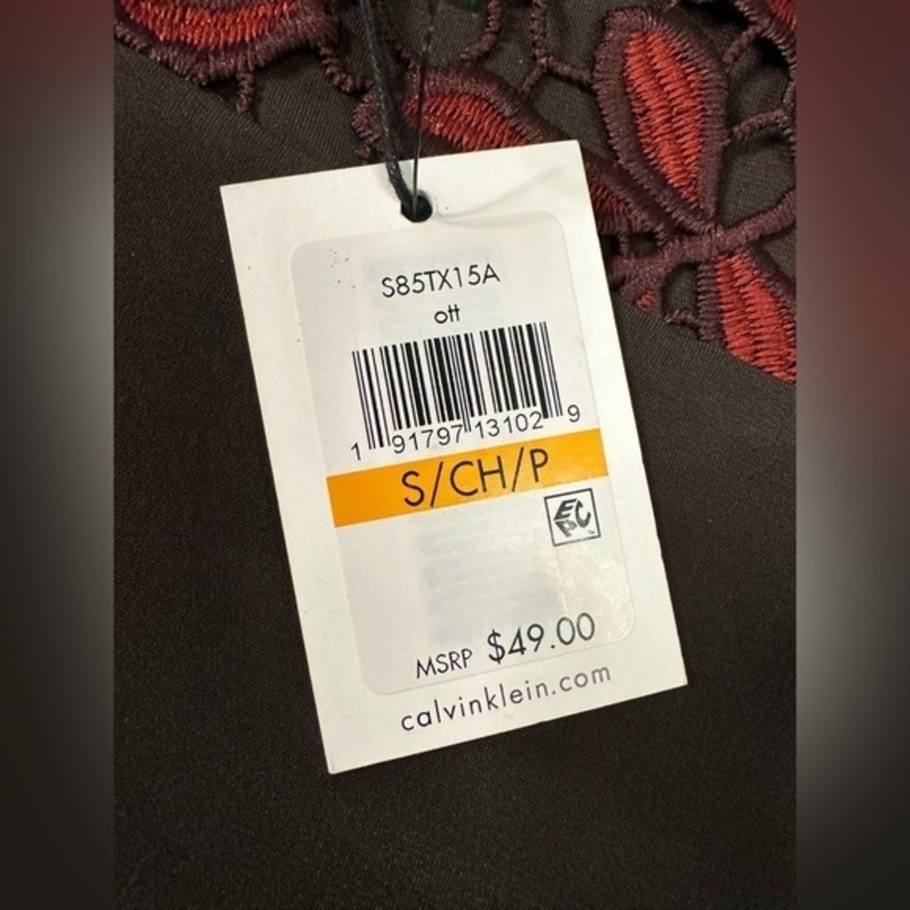 Calvin Klein, Brown and red, tank with lace detail, size small - Picture 6 of 8